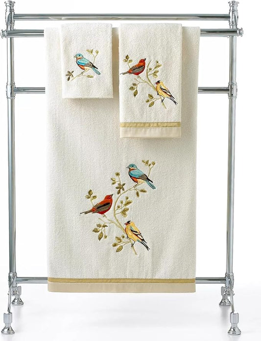 Avanti Linens - Bath Towel, Soft & Absorbent, Nature Bathroom Decor (Gilded Birds Collection)