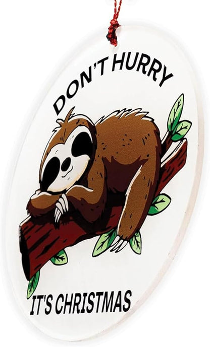 Sloth Ornament, Sloth Gifts for Women, Christmas Ornament 2025 Funny Lazy Animal Christmas Decoration, Cute Woodland Ornament for Tree, Unique Animal Lovers Gift, Relaxed Holiday Decor Idea