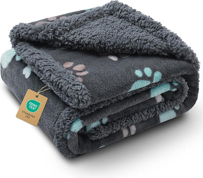 Luciphia Waterproof Pet Blankets for Couch Sofa Bed Cover Cat Liquid Pee Proof Washable Soft Fluffy Large Dog Blanket Reversible Furniture Protection Puppy Grey Paw Thicken Medium（57" x 40"）