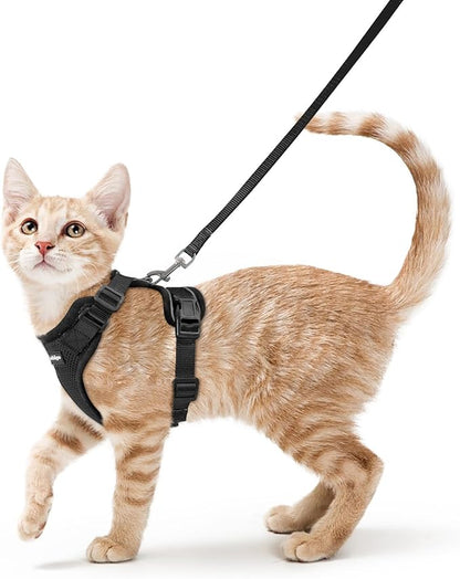 rabbitgoo Cat Harness and Leash for Walking, Escape Proof Soft Adjustable Vest Harnesses for Cats, Easy Control Breathable Reflective Strips Jacket, Black, XS