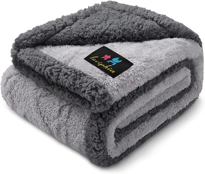 Luciphia Waterproof Pet Blanket, Liquid Pee Proof Dog Blankets for Sofa Bed Couch, Reversible Sherpa Fleece Furniture Protector Cover for Small Medium Large Dogs Cats,Light Grey Medium（57" x 40"）