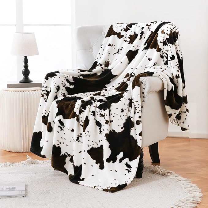 Bnuitland Cute Cow Printed Fleece Flannel Throw Blanket, Super Soft 300 GSM Double Sided Lightweight for Bed Sofa Couch Travel, Fluffy Fuzzy Animal Blanket for Kids/Baby/Pets, 50×40 inch