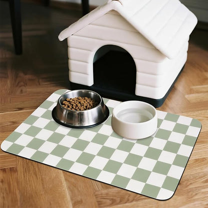 Checkered Dog Food Mat, Absorbent Leak-Proof Pet Feeding Mat, Quick Dry Cat Food Mat for Messy Drinkers 16" x 24" Green