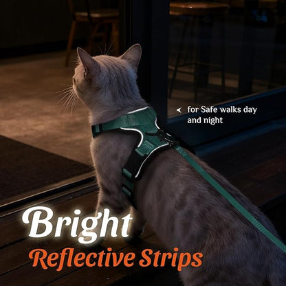Dooradar Cat Harness and Leash Set, Escape Proof Safe Adjustable Kitten Vest Harnesses for Walking, Easy Control Soft Breathable Mesh Jacket with Reflective Strips for Cats, Green, XS