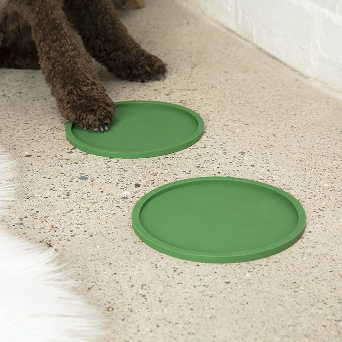 Waggo Habit Silicone Dog Placemat – Set of 2 Modern Heavyweight Silicone Dog Food Mats, Dishwasher Safe, Non-Slip, Solid Color – Black (Large, 9")