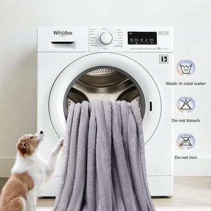 LINENLUX 1 Pack 3 Soft Dog Blanket Washable Warm Fleece Cat Blankets for Pet Puppy Fluffy Calming Flannel Grey Small