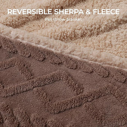 Luciphia Waterproof Pet Blanket, Liquid Pee Proof Dog Blankets for Sofa Bed Couch, Reversible Sherpa Fleece Furniture Protector Cover for Small Medium Large Dogs Cats,Khaki Small（40" x 28"）