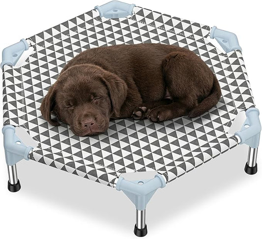 Elevated Outdoor Dog Bed (6 Sided Small, Triangle)