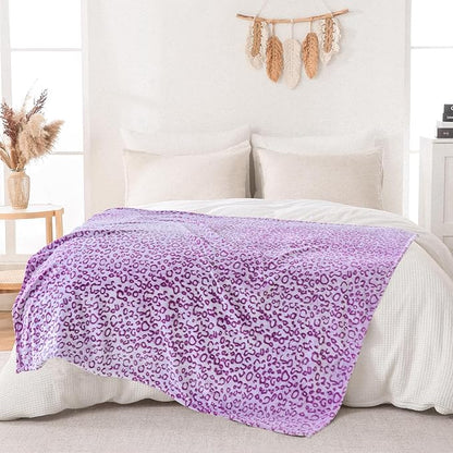 Bnuitland Purple Leopard Print Flannel Throw Blanket, 300 GSM Double Sided Fuzzy Fluffy for Bed Sofa Couch Travel, Super Soft Lightweight Cheetah Print Blanket for Adultsa and Kids, 50×60 inch