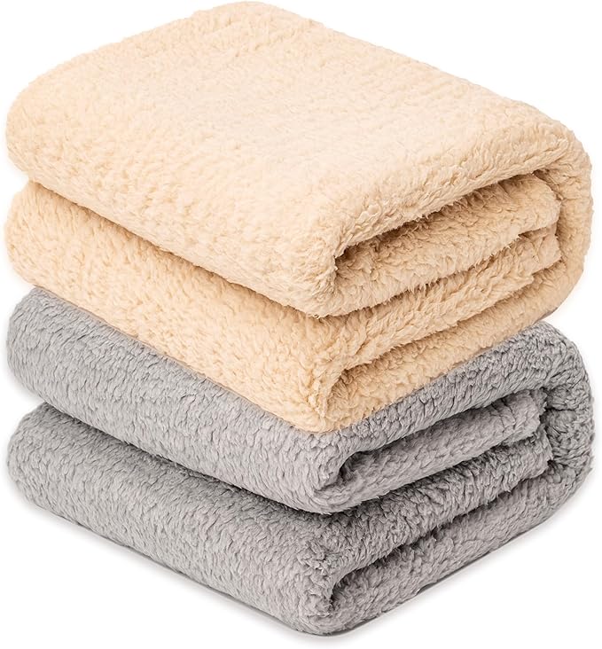 2 Blankets, Dog Cat Pet Blanket, Soft Warm Fleece, for Puppy, Small Dogs or Kitten, Cats, Plush Fuzzy Blanket for Bed, Sofa, Travel (40" x 32", 2/Pack, Beige+Light Gray)