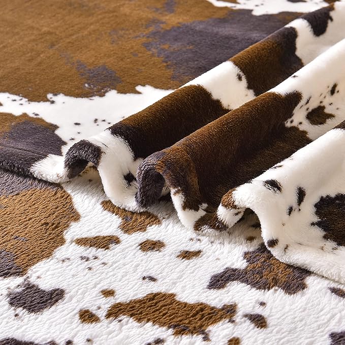 Bnuitland Brown Cow Print Throw Blanket with Storage Pouch, 300 GSM Double Sided Fuzzy Decor Lap Blanket for Bed/Sofa/Couch, Super Soft Cozy Flannel Throw Gift for Adults and Kids, 50×60 inch